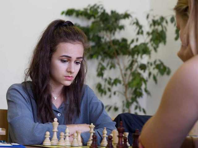 19