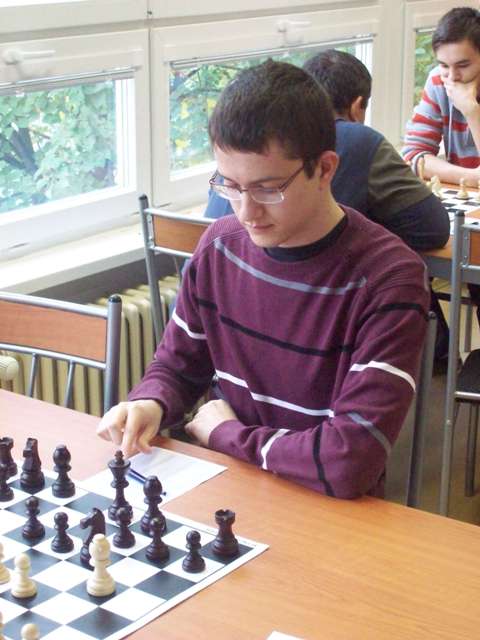 015